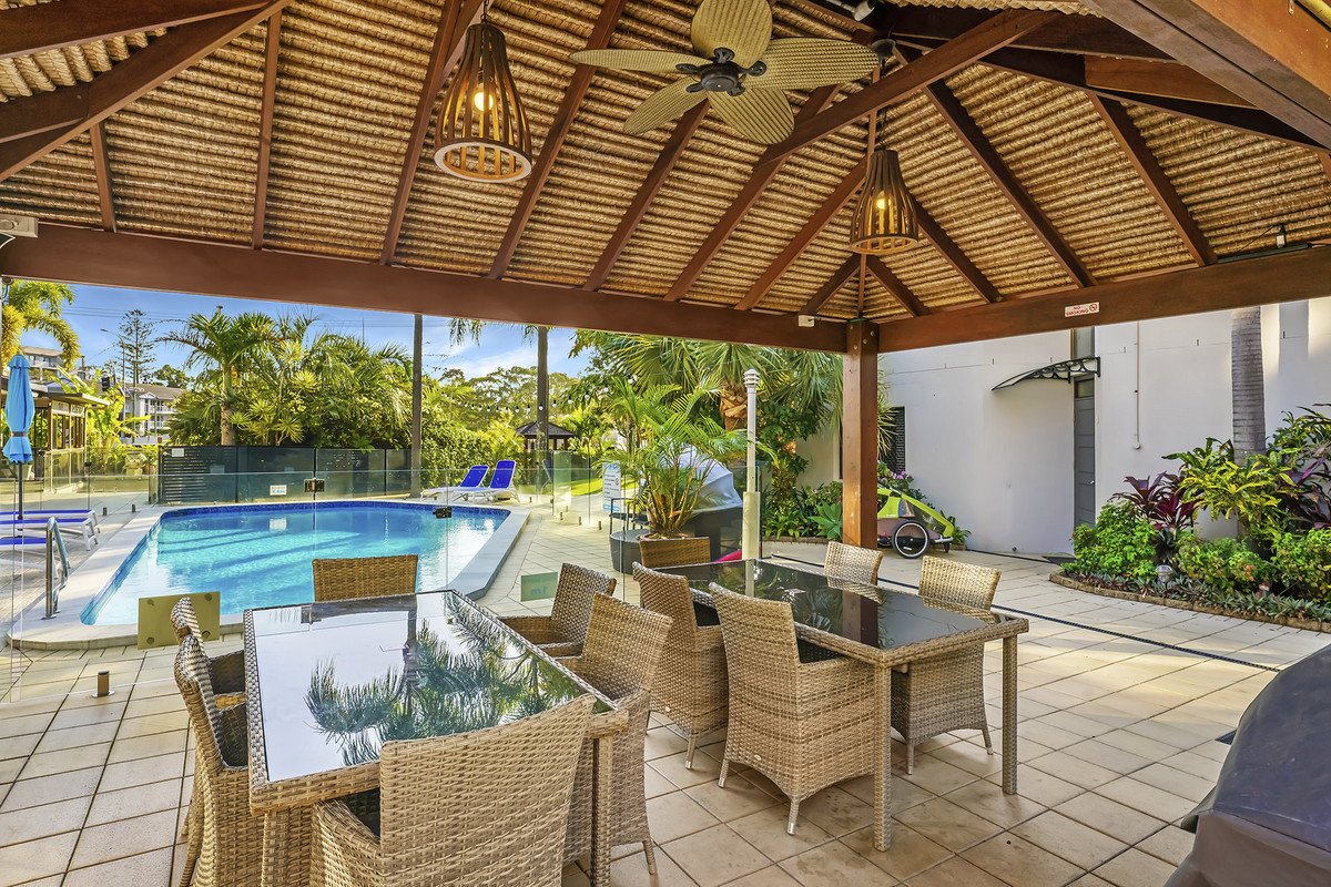 5/1849 Gold Coast Highway BURLEIGH HEADS 2