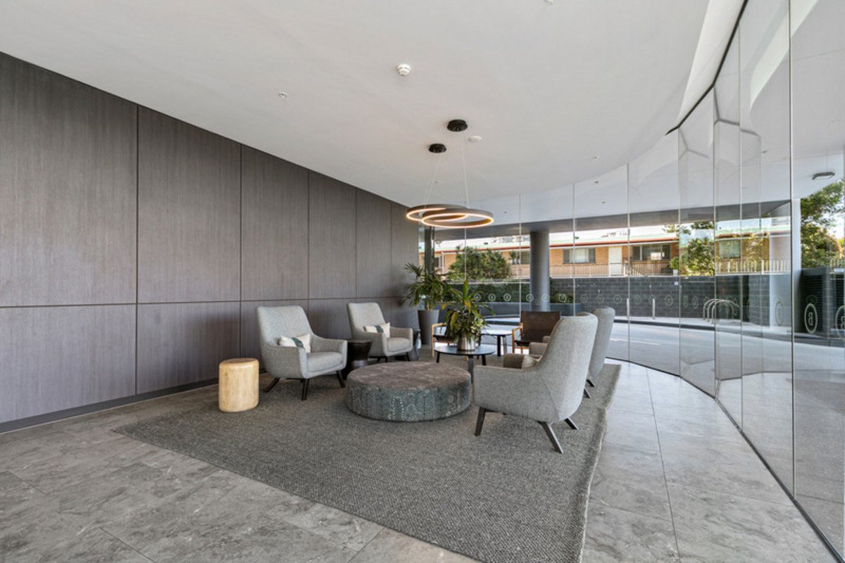 5/1877 Gold Coast Highway Burleigh Heads 15