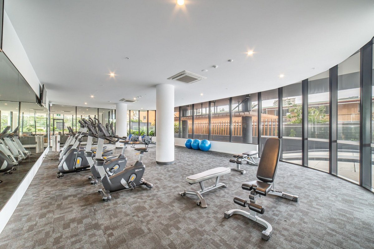 5/1877 Gold Coast Highway Burleigh Heads 11