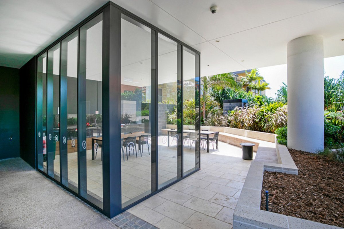 5/1877 Gold Coast Highway Burleigh Heads 14