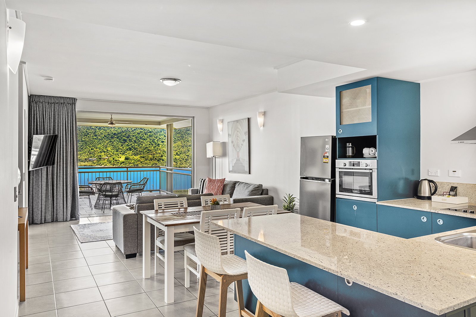 518/9a Hermitage Drive AIRLIE BEACH 2