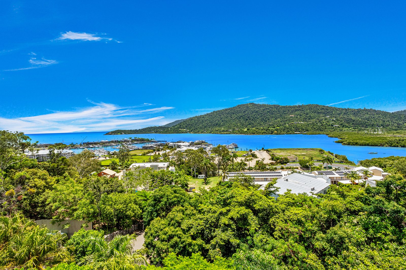 518/9a Hermitage Drive AIRLIE BEACH 7