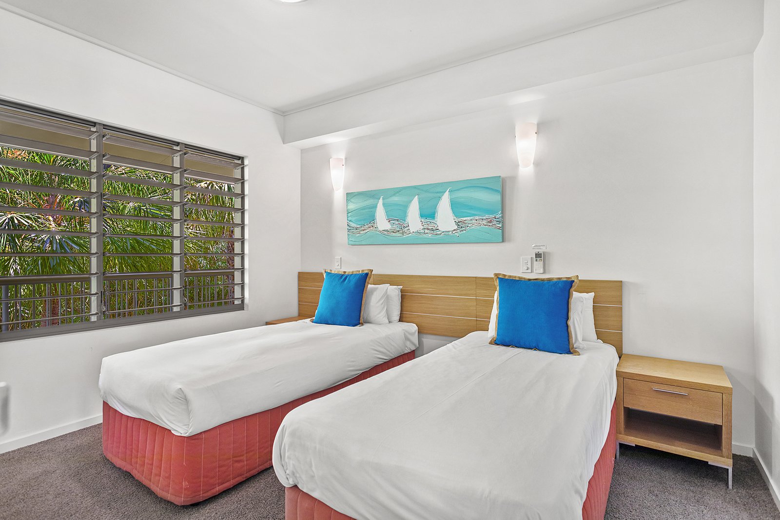 518/9a Hermitage Drive AIRLIE BEACH 13