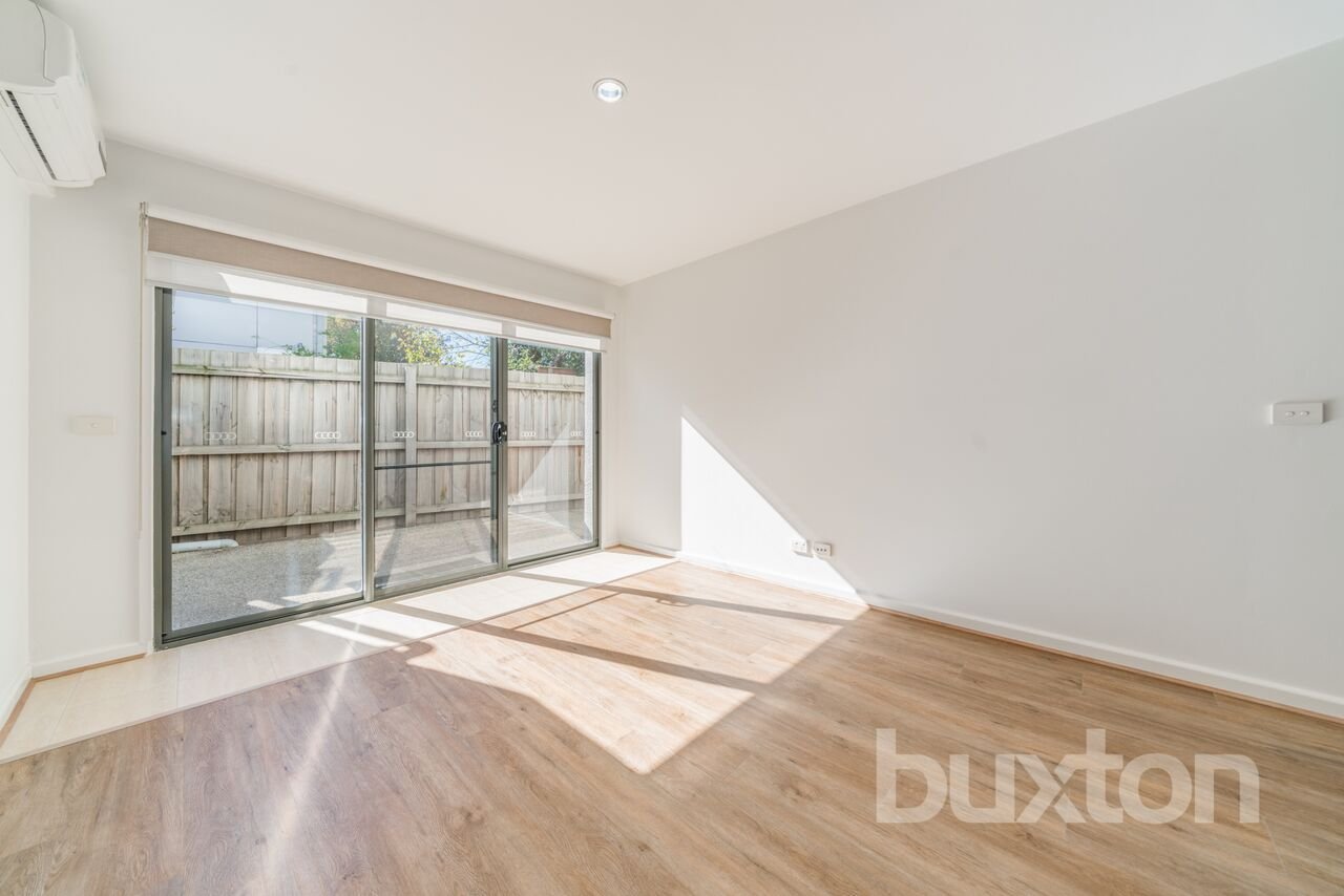 Gallery: 5/19-21 Willesden Road