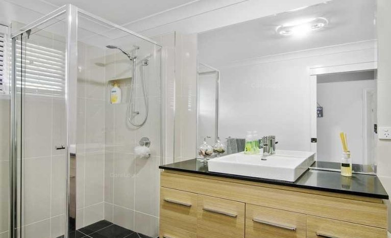 5/19 Fifteenth Avenue PALM BEACH 5