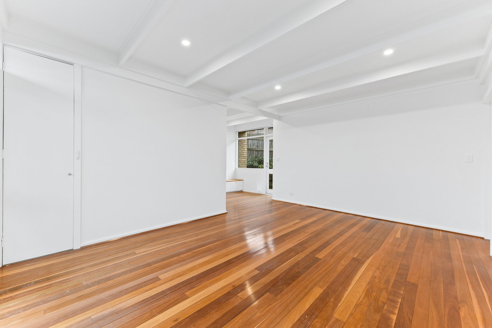 Gallery: 5/19 Richards Avenue