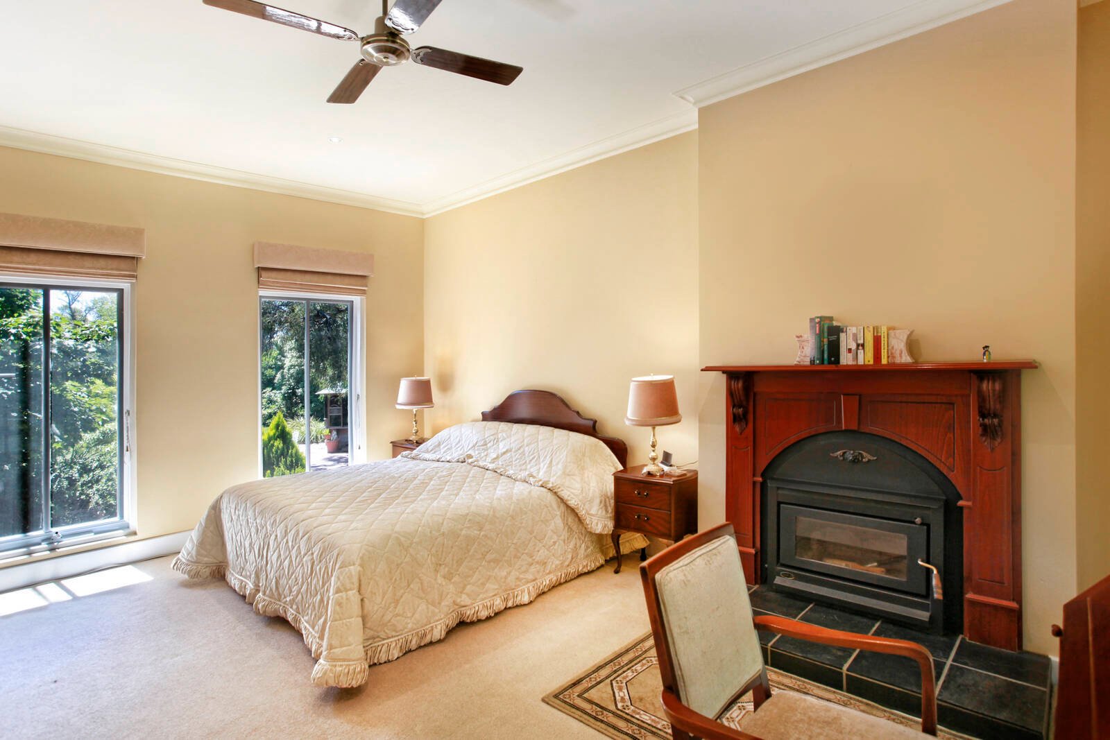 Real Estate and Property in 519 Romsey Road, Woodend, VIC