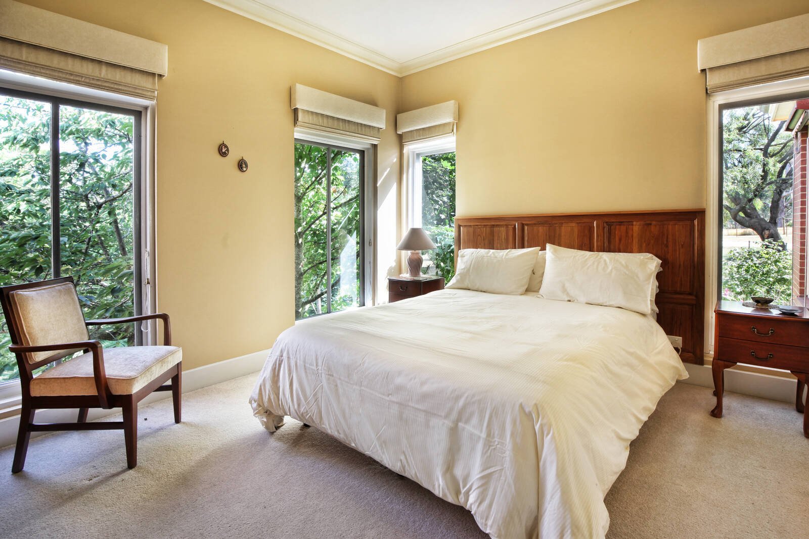 Real Estate and Property in 519 Romsey Road, Woodend, VIC