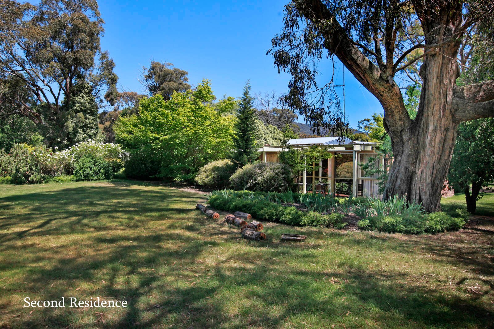 Real Estate and Property in 519 Romsey Road, Woodend, VIC
