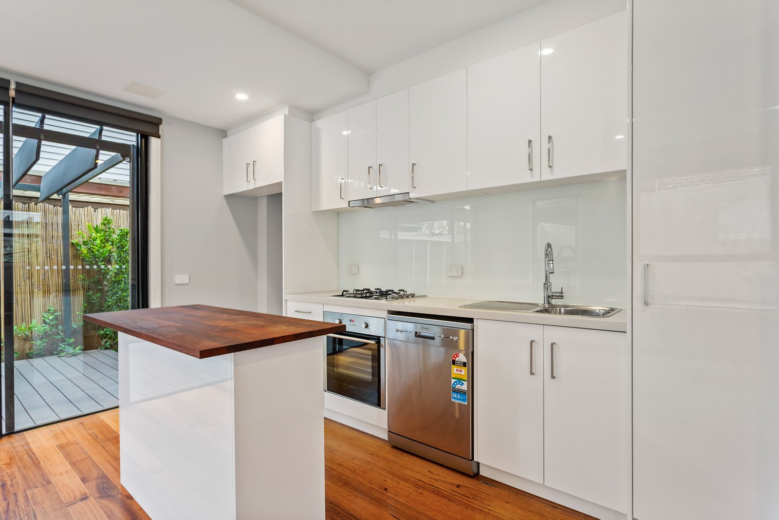 Gallery: 5/192 Francis Street