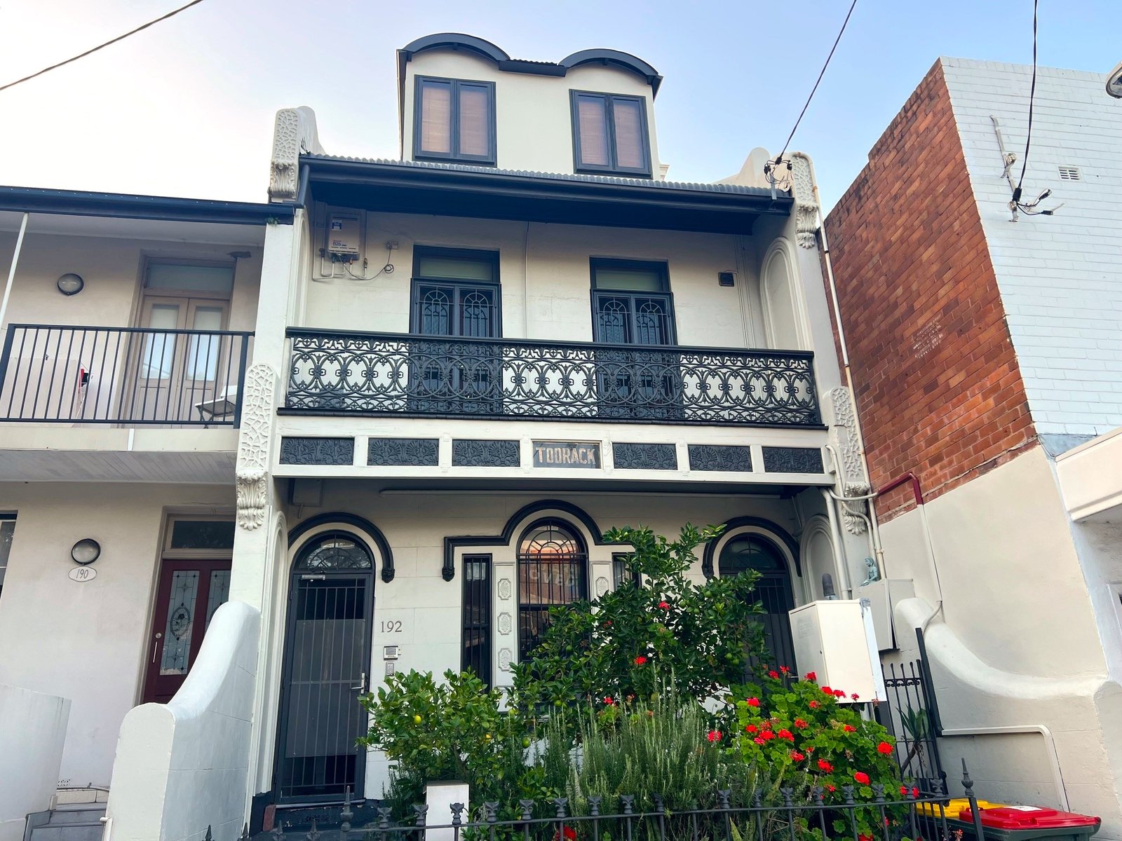 5/192 St Johns Road GLEBE 1