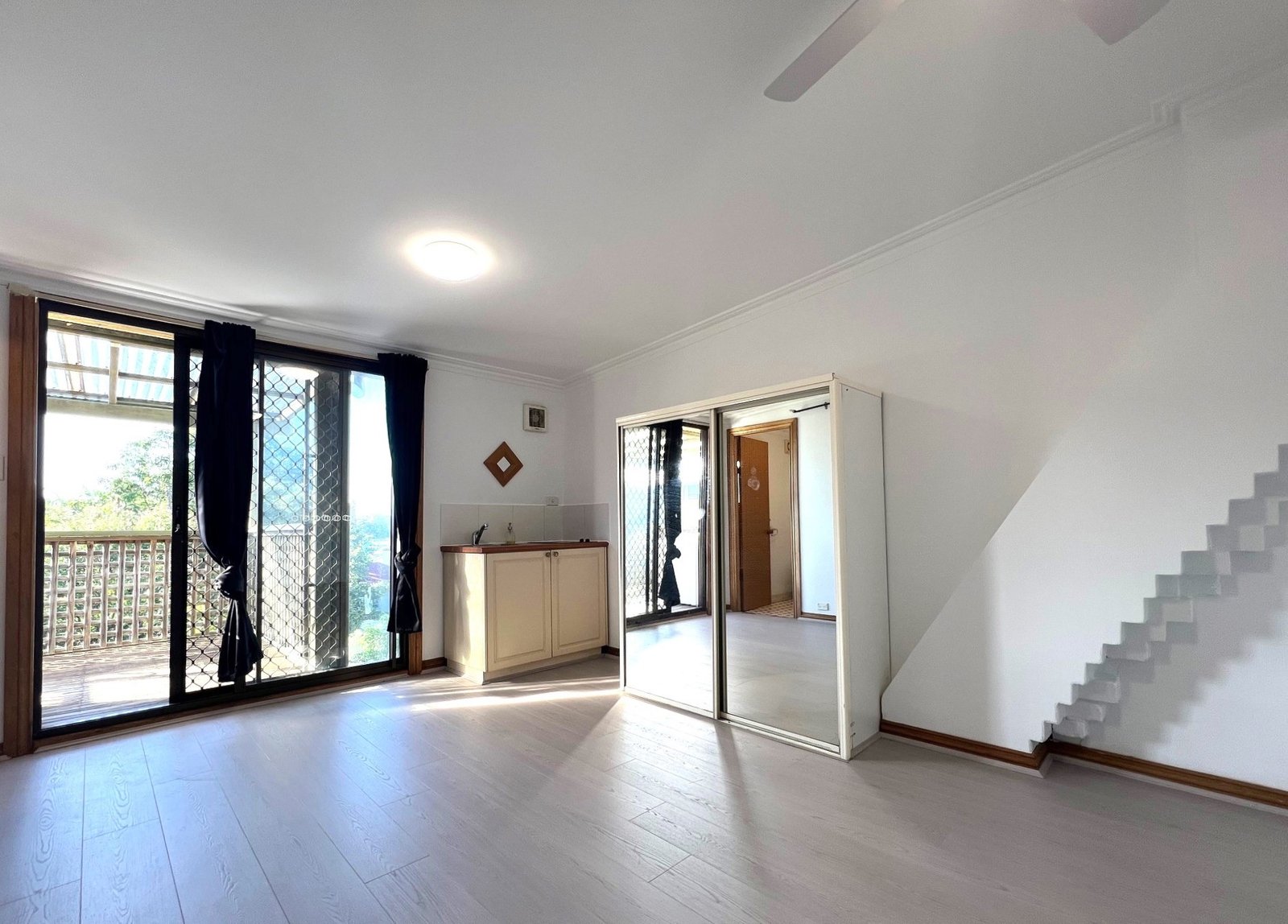 5/192 St Johns Road GLEBE 2