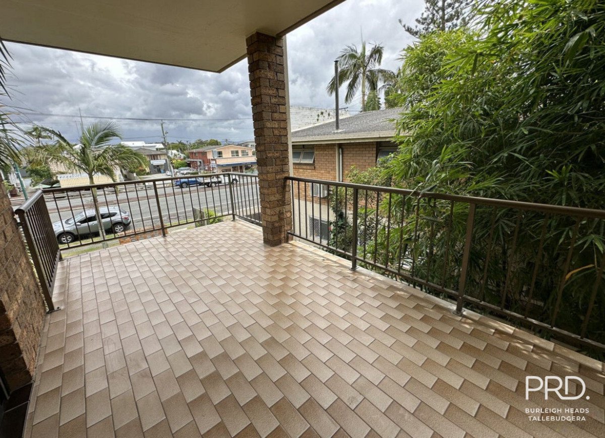 5/1933 Gold Coast Highway Burleigh Heads 2