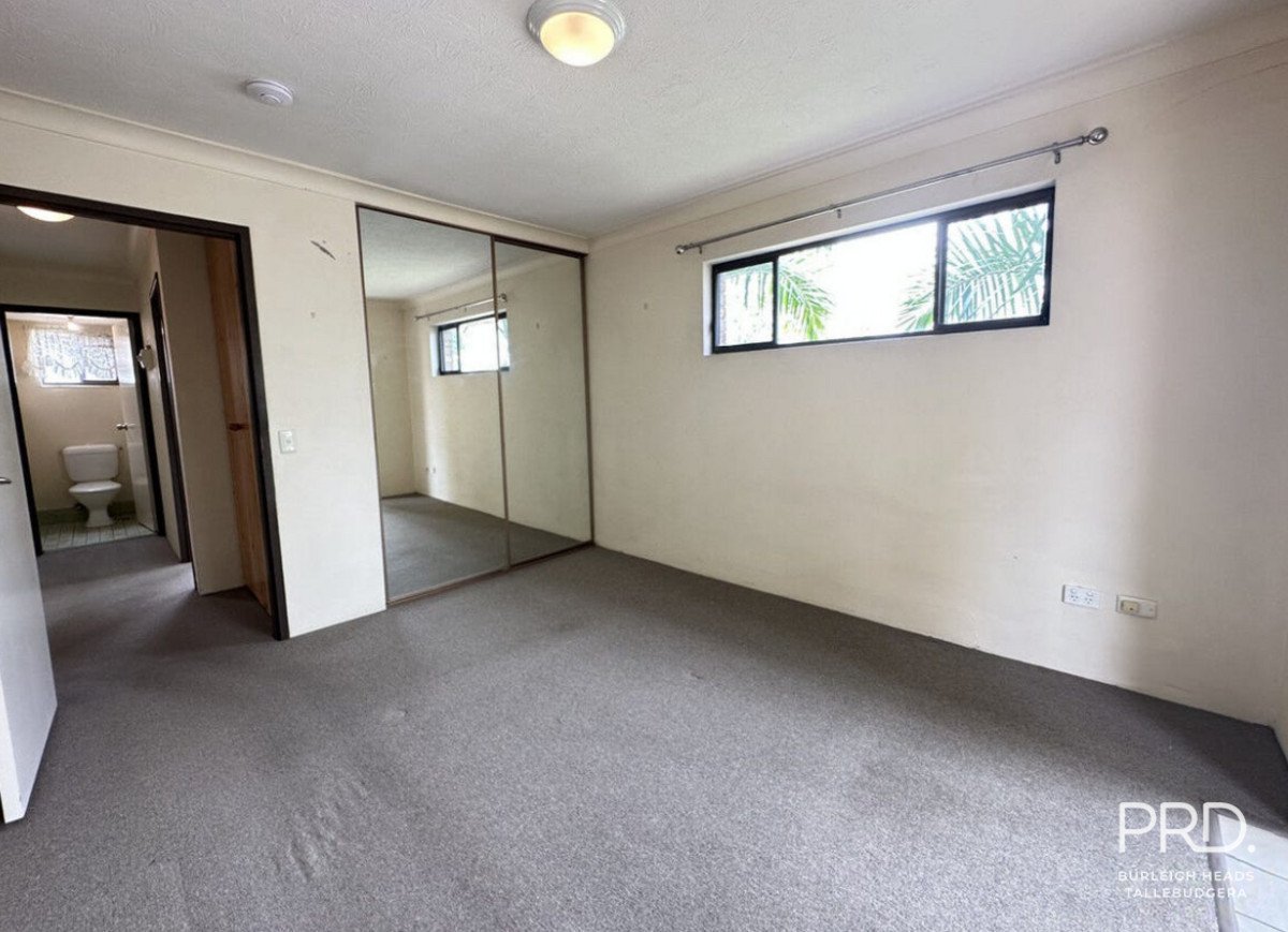 5/1933 Gold Coast Highway Burleigh Heads 10