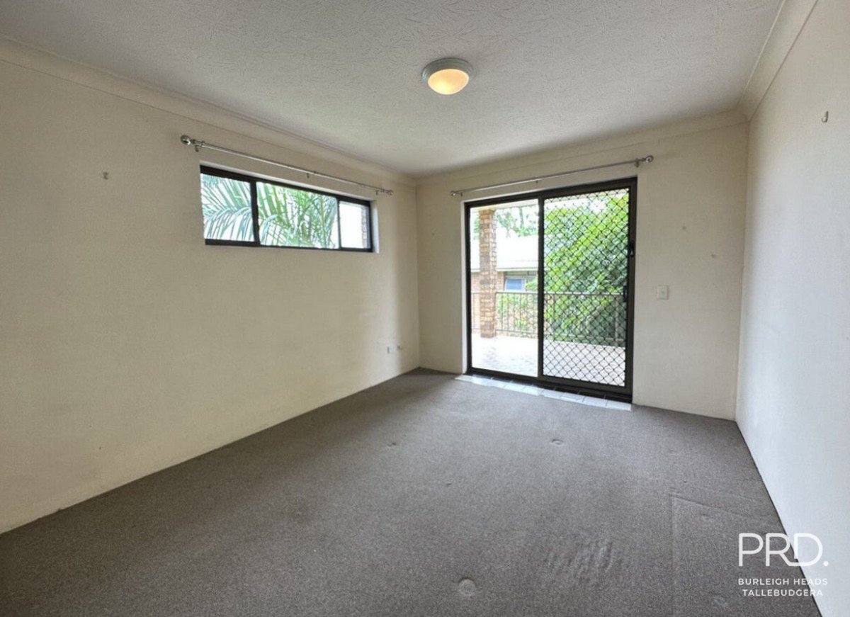 5/1933 Gold Coast Highway Burleigh Heads 11