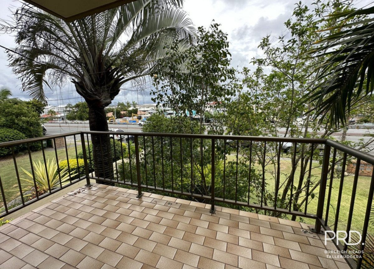 5/1933 Gold Coast Highway Burleigh Heads 15