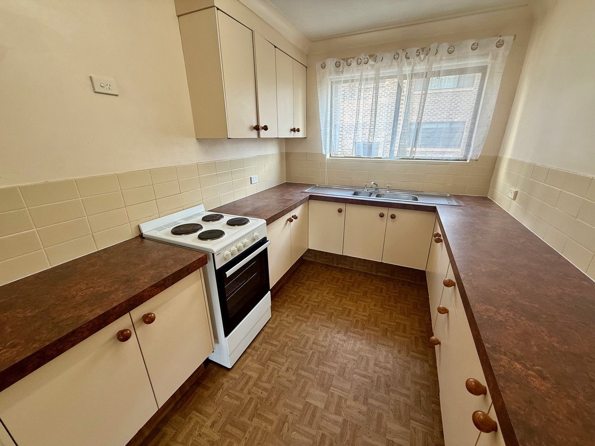 5/1933 Gold Coast Highway Burleigh Heads 3