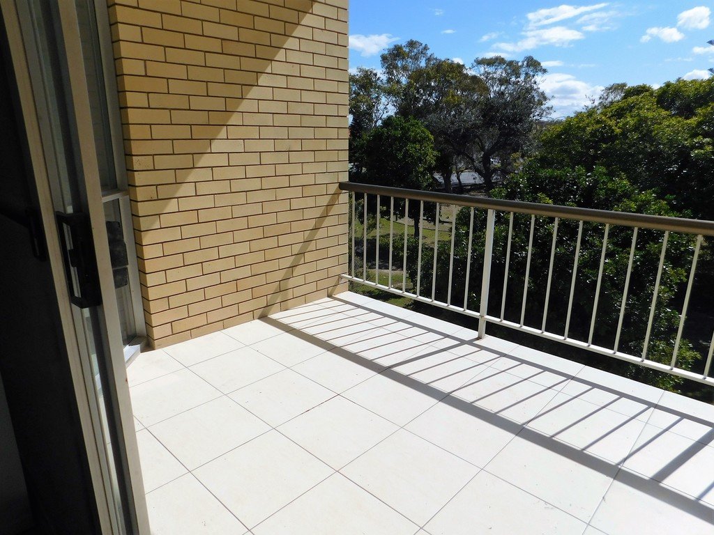 5/1971 Gold Coast Highway BURLEIGH HEADS 4