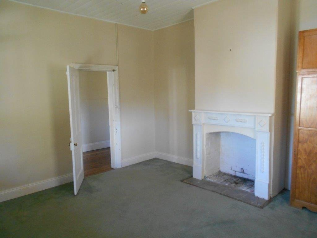 51A Clarke Street TUMUT 9