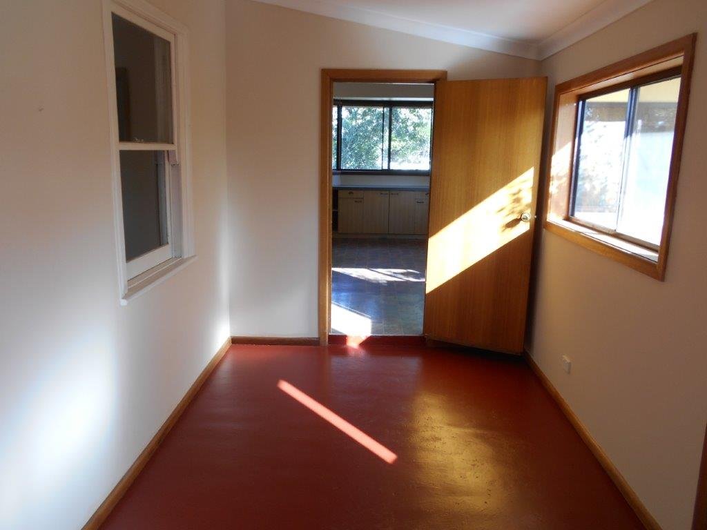 51A Clarke Street TUMUT 13