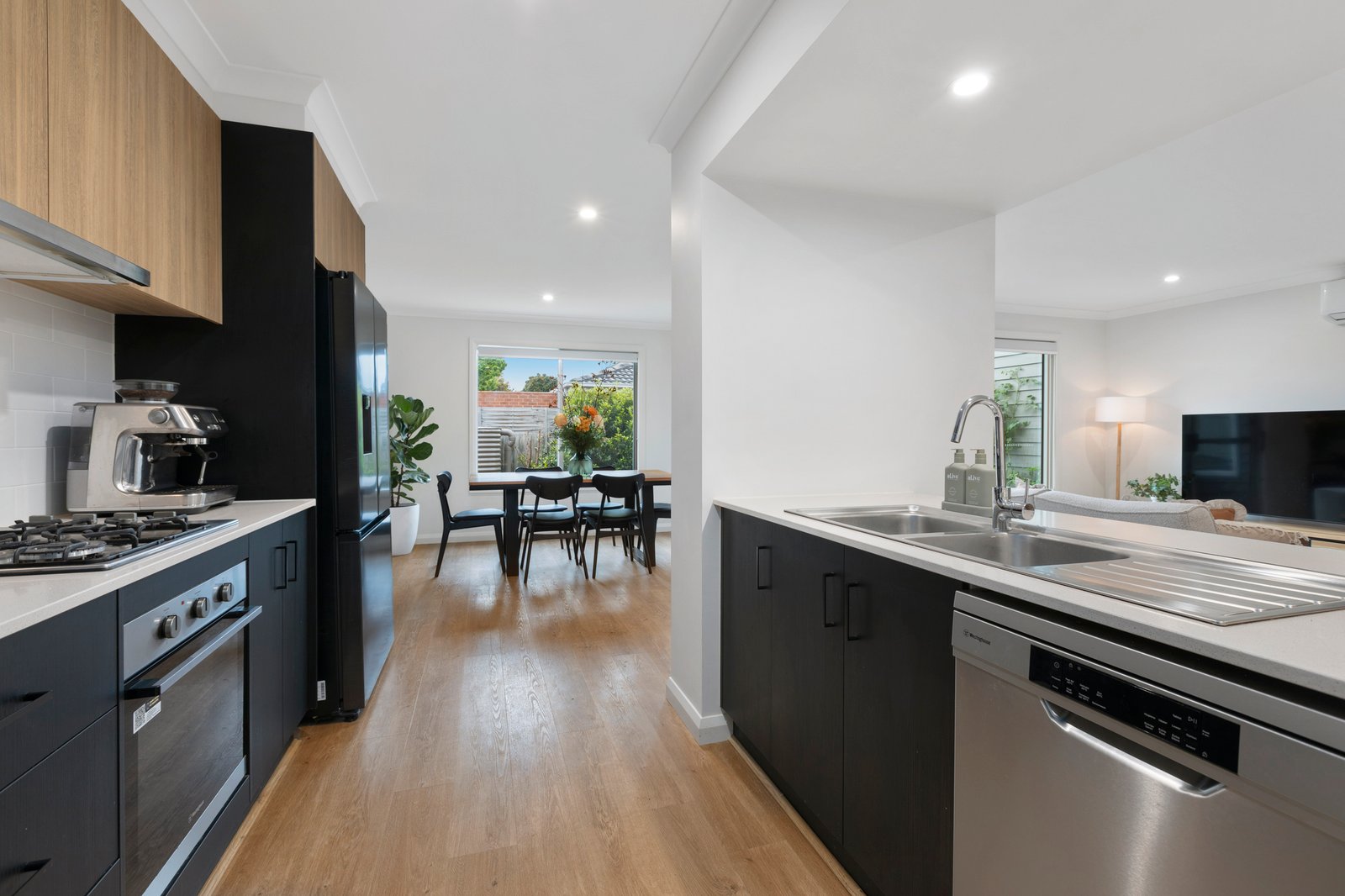 Gallery: 5/1A Edward Street