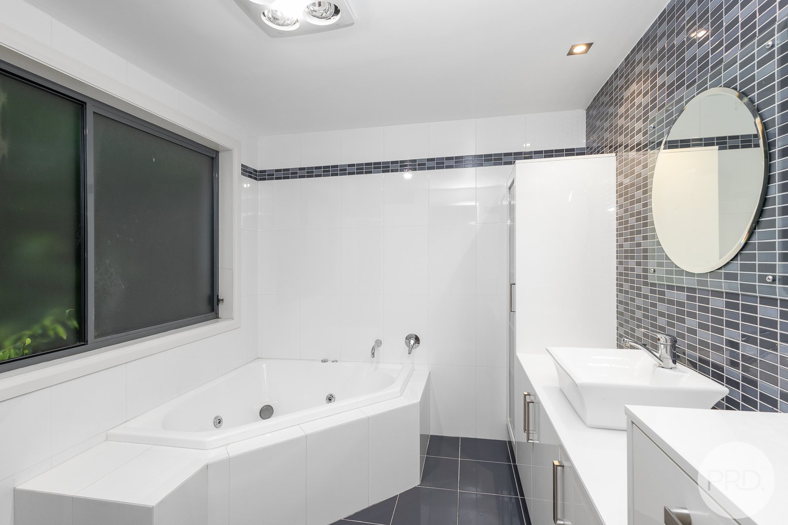 51a Government Road SHOAL BAY 10