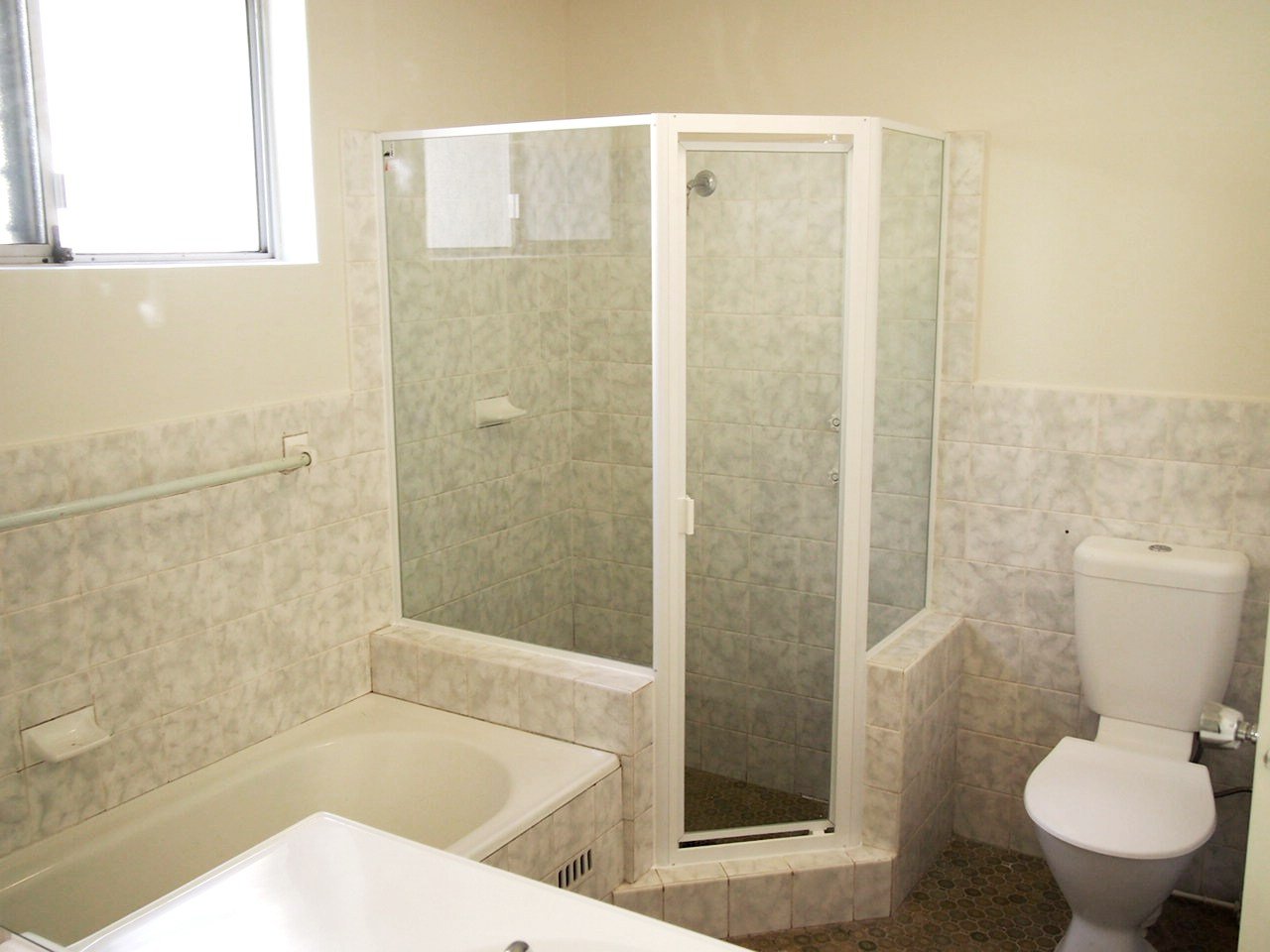 5/1A Rosa Street OATLEY 3