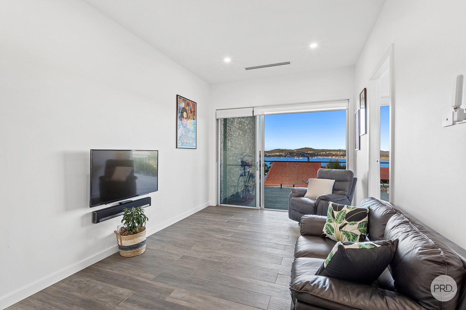 51a Scott Circuit SALAMANDER BAY 16
