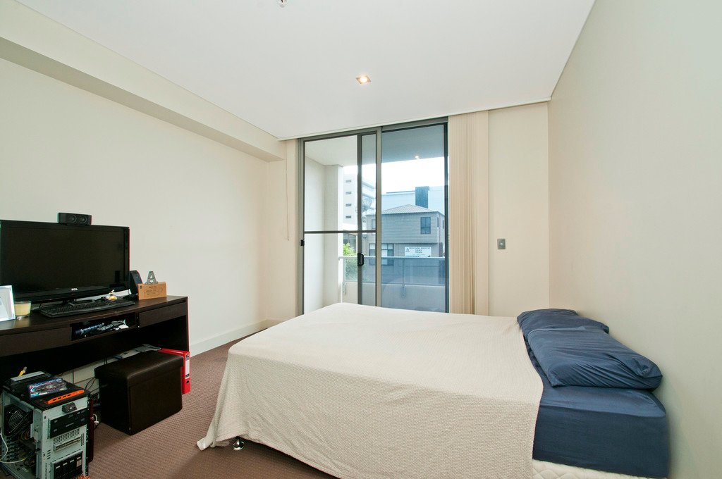 5/2-12 Young St  WOLLONGONG 6