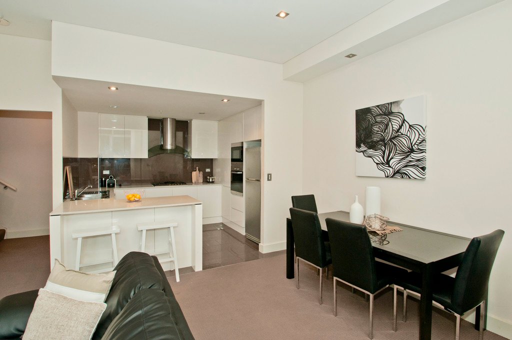 5/2-12 Young Street WOLLONGONG 4
