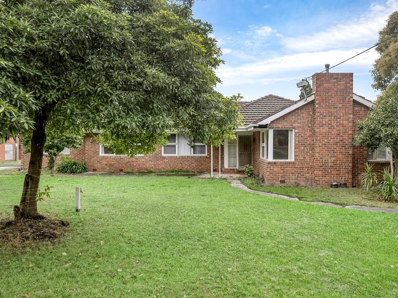 Real Estate and Property in 52-52A Williams Road, Blackburn, VIC