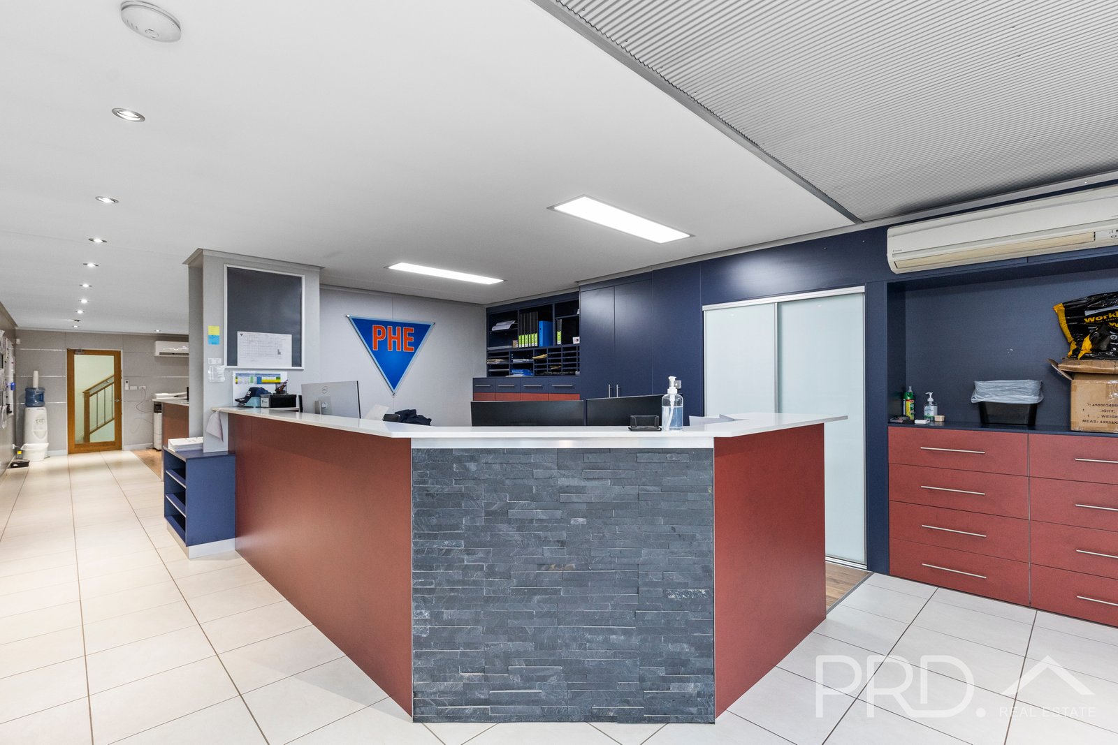 52 Adelong Road TUMUT 4