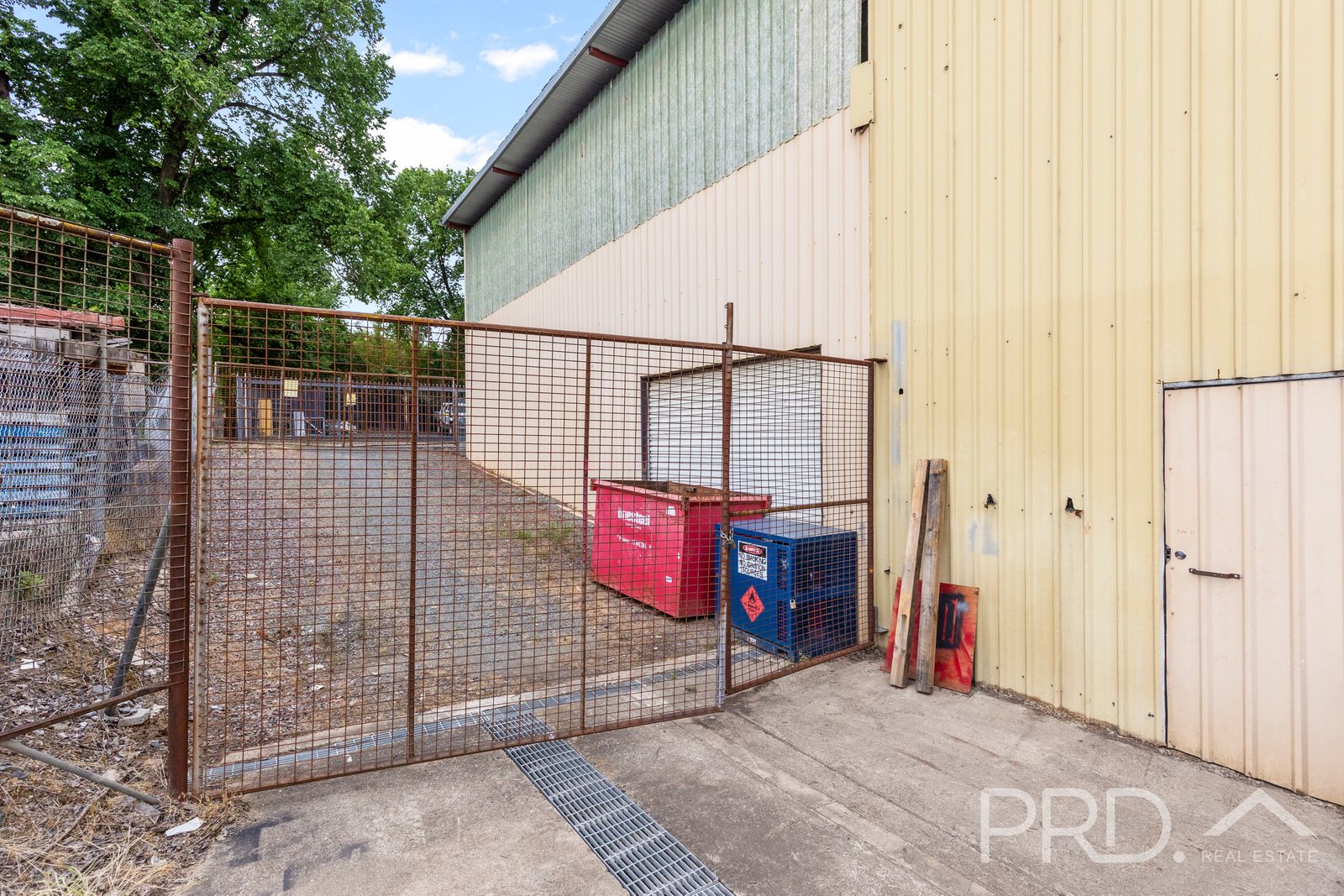 52 Adelong Road TUMUT 21