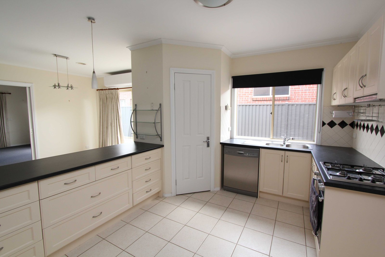 52 Alfredton Drive ALFREDTON 2