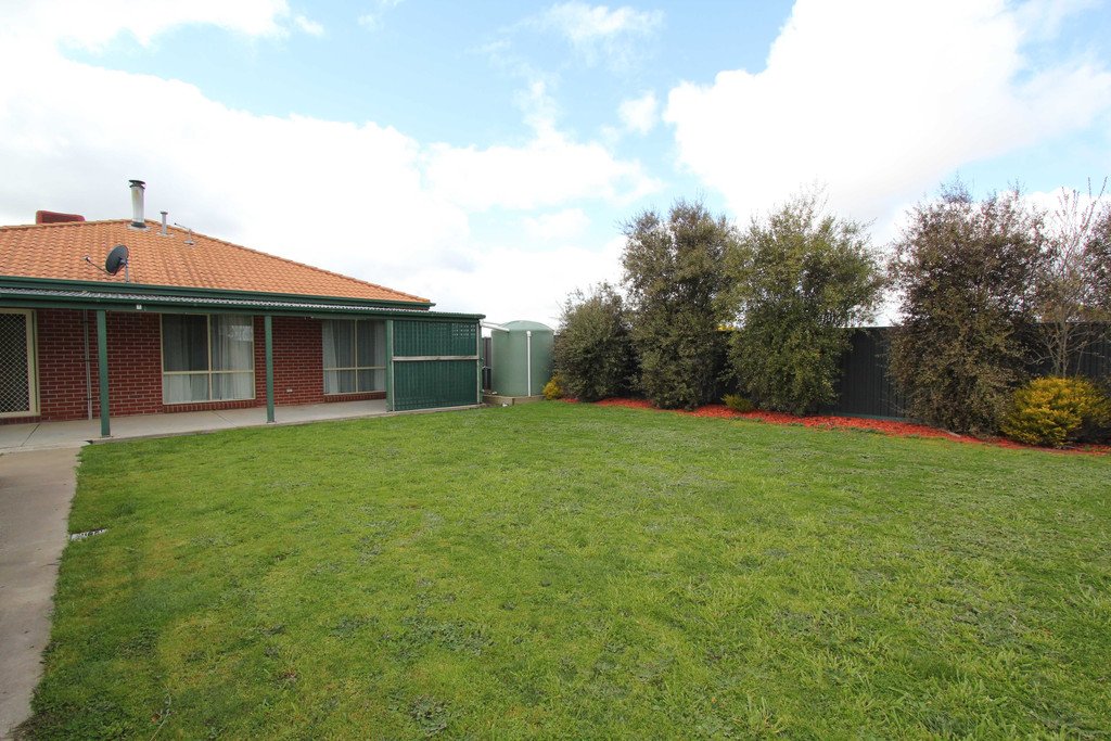 52 Alfredton Drive ALFREDTON 13