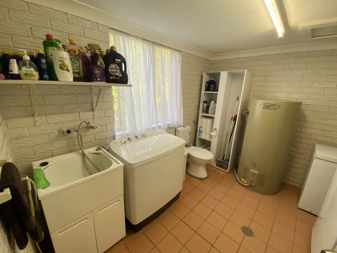 52 Allambie Road STUART TOWN 6