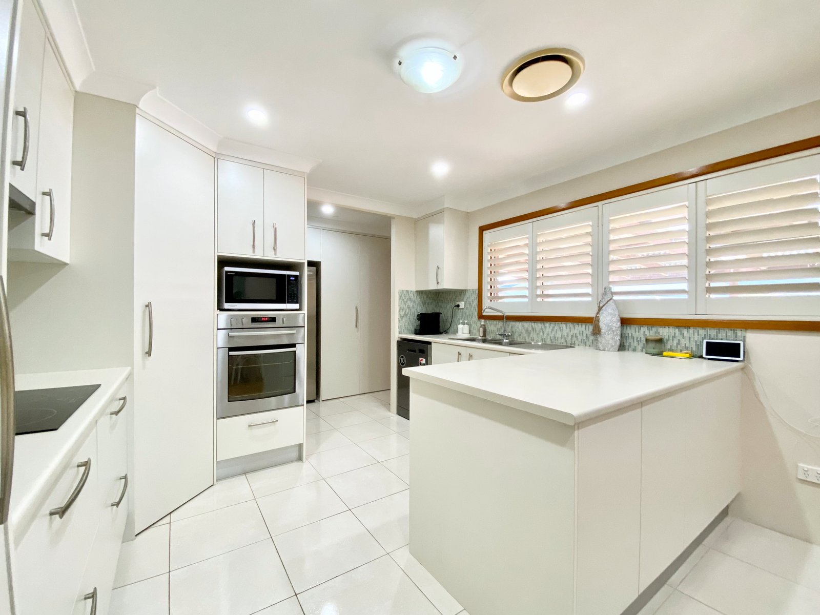 52 Argyle Avenue ANNA BAY 1