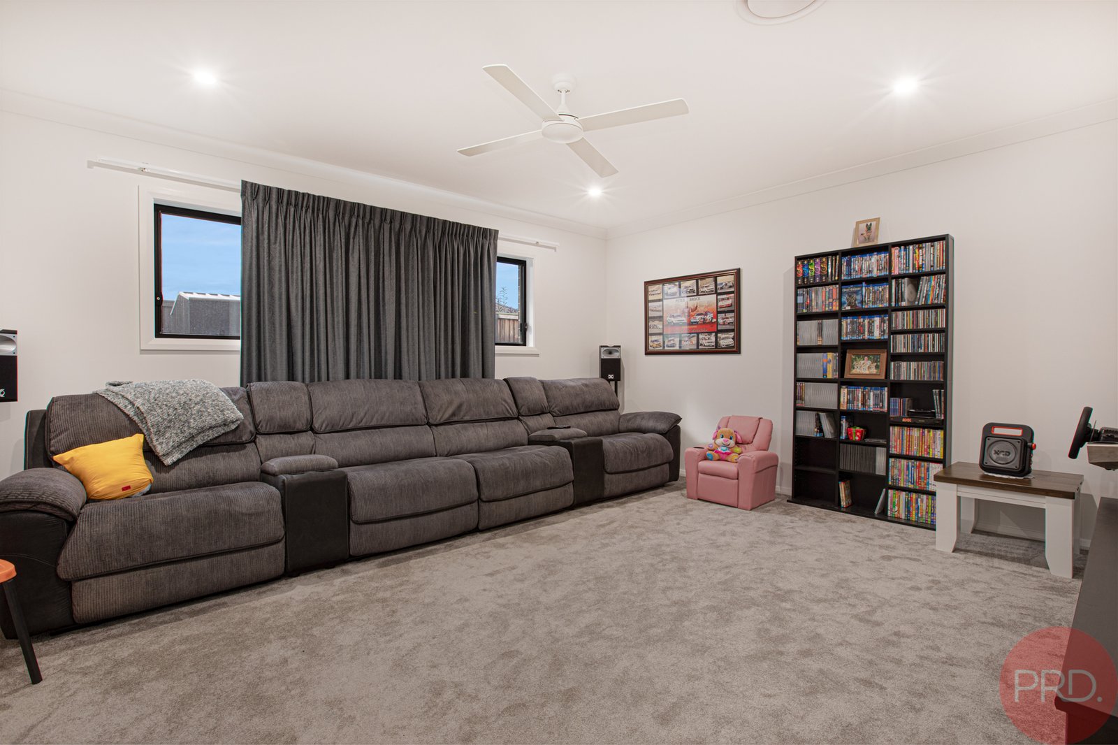 52 Arrowtail Street CHISHOLM 11