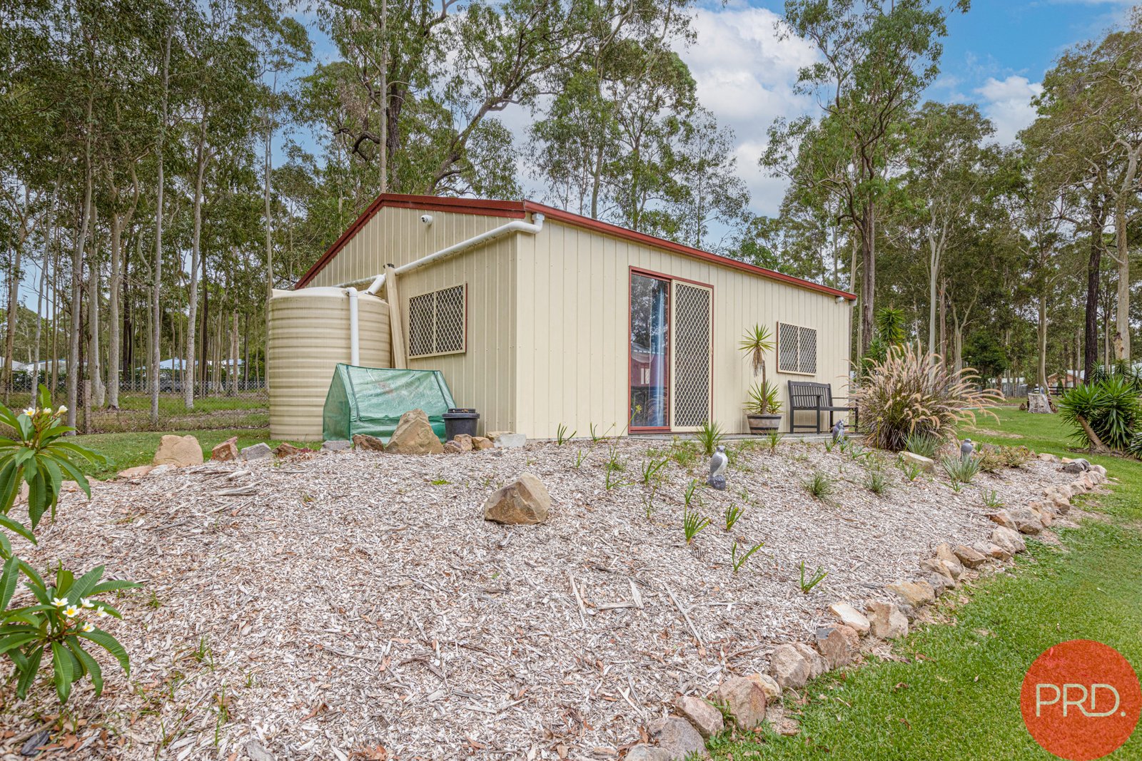52 Barrington Grove THORNTON 31