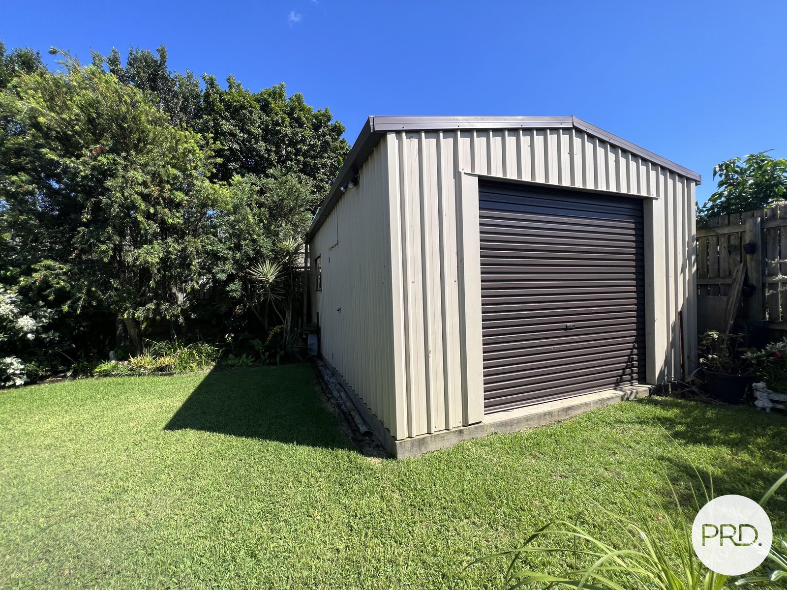 52 Bauhinia Street BOYNE ISLAND 12