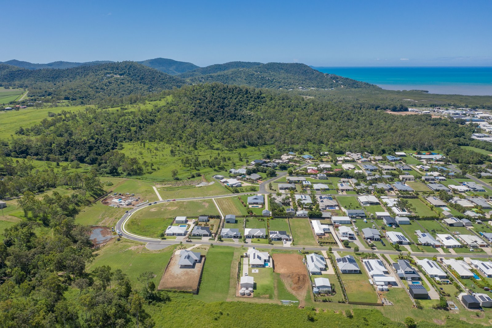 52 Beames Crescent CANNON VALLEY 9