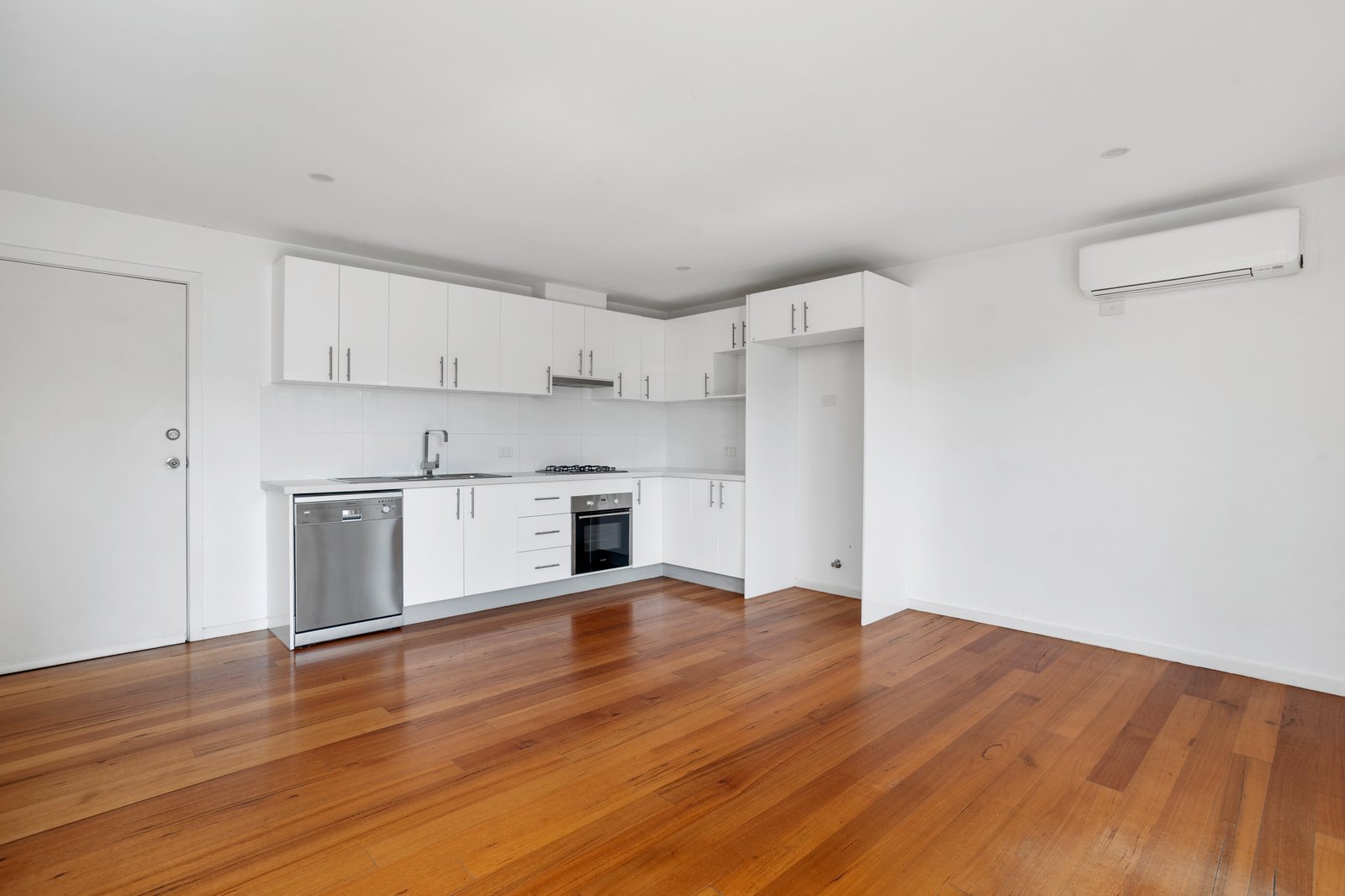Gallery: 52 Buninyong Street