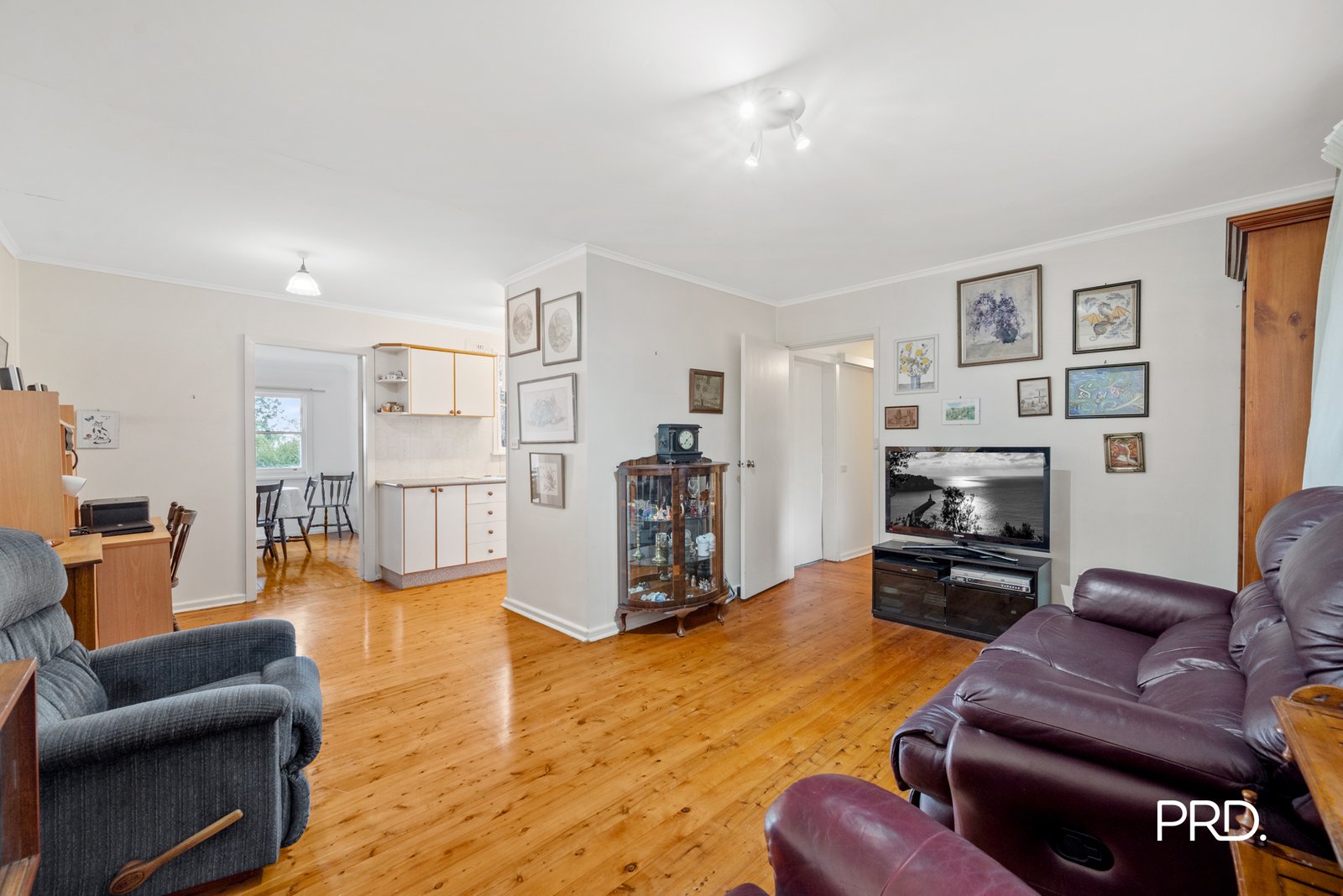 52 Burns Road SPRINGWOOD 3