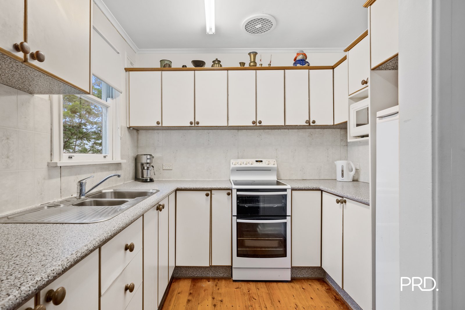 52 Burns Road SPRINGWOOD 5