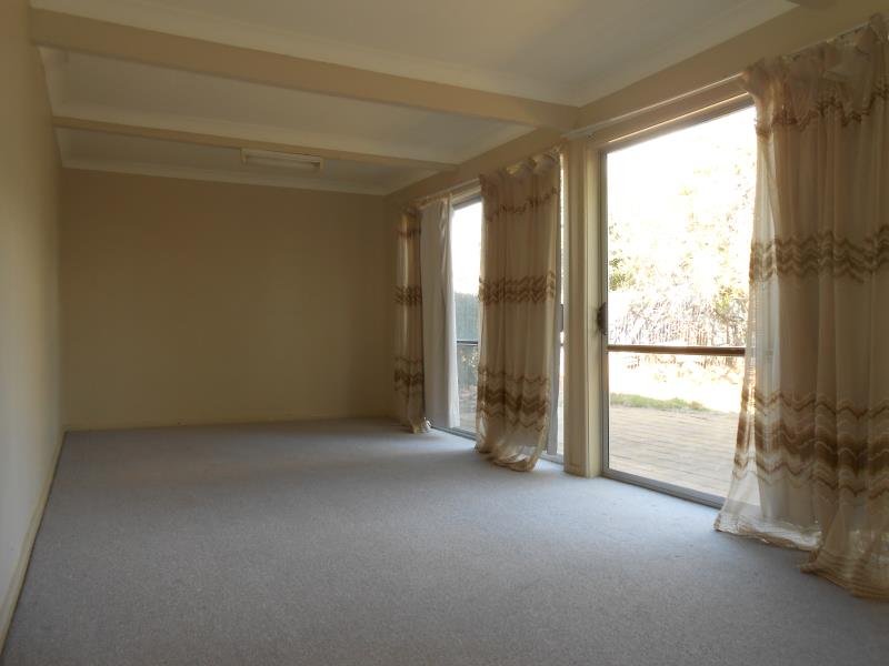 52 Calala Lane TAMWORTH 5