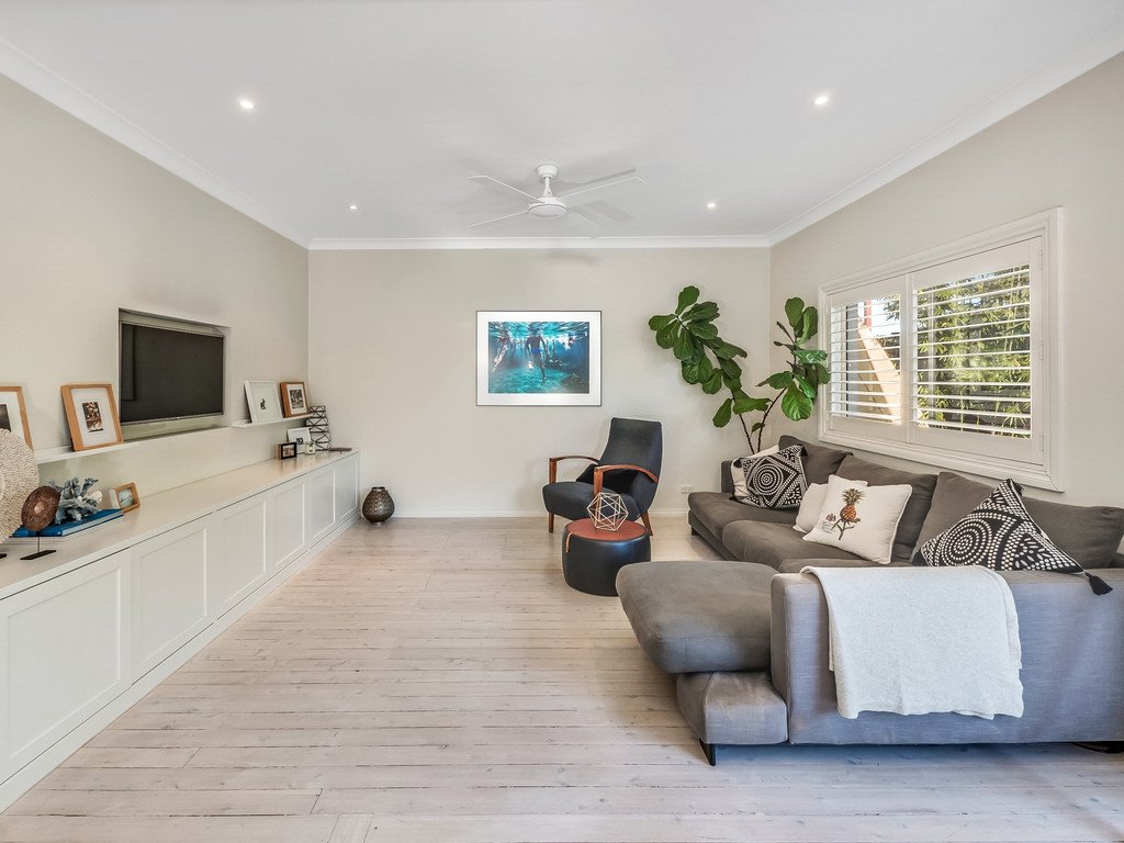 52 Caley Street CHIFLEY 2