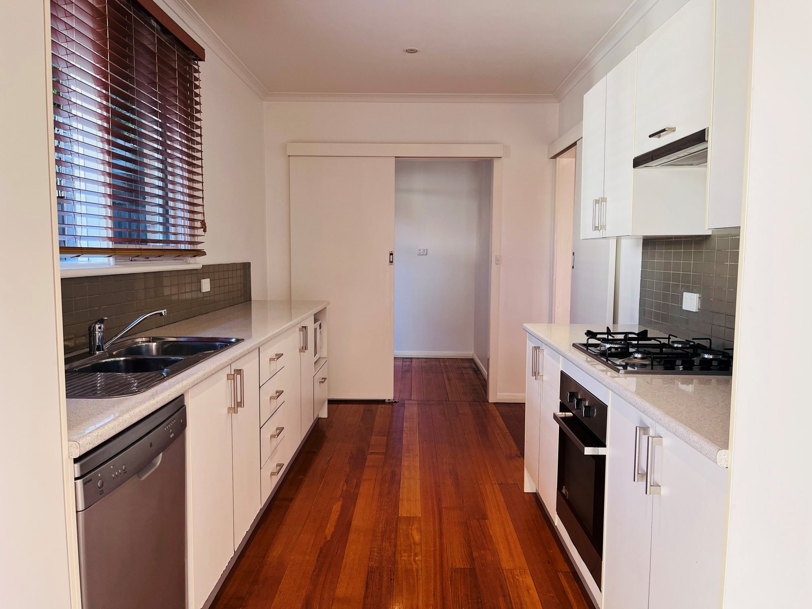 Gallery: 5/2 Capitol Avenue