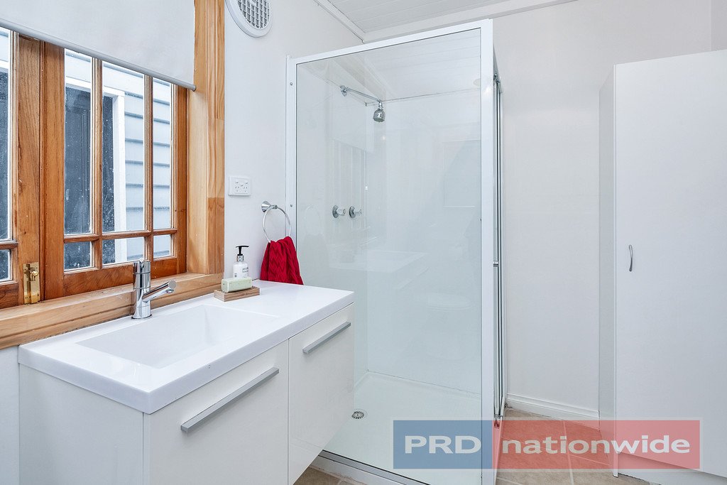 52 Carmody Drive CRESWICK 6