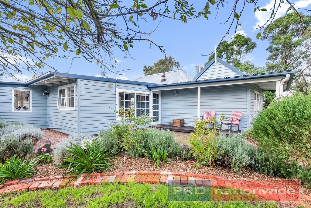 52 Carmody Drive CRESWICK 8