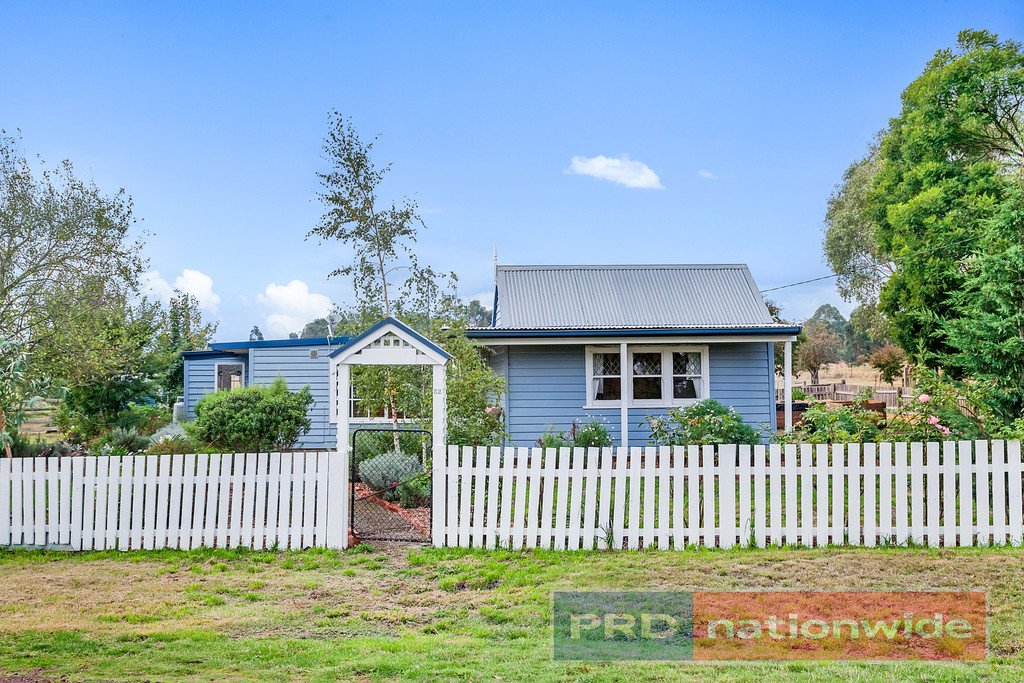 52 Carmody Drive CRESWICK 12